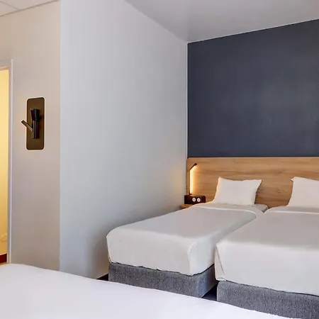 Centre Otel 2*