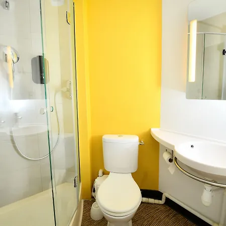 Otel Centre 2*