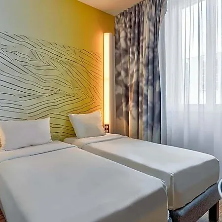 Centre Hotel